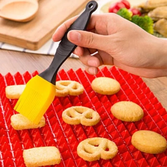 Silicone Pyramid Cooking Mat — additional product view