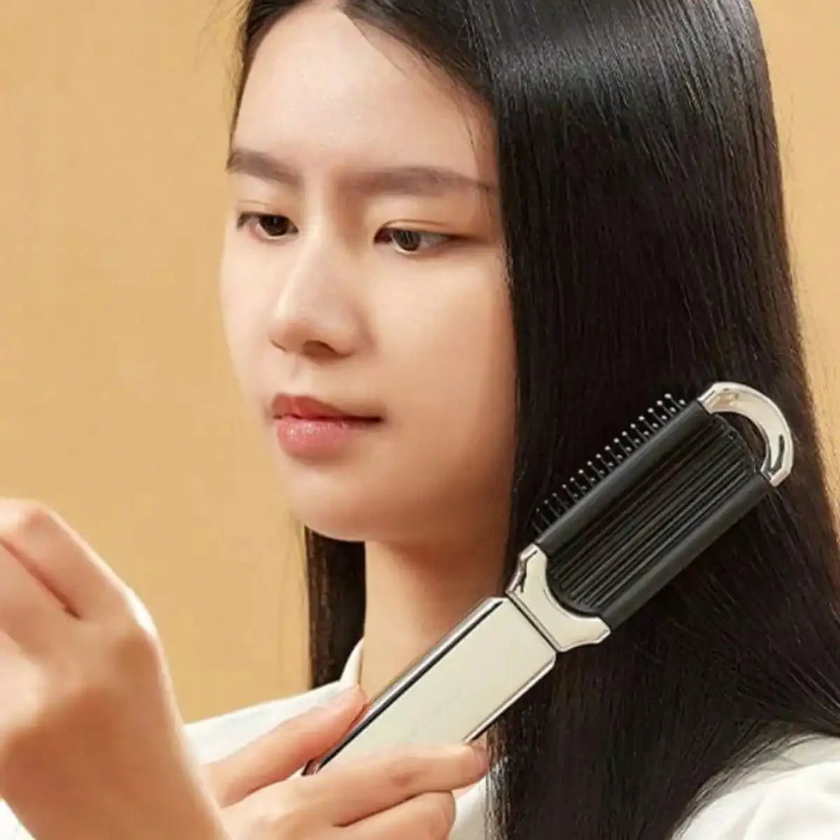 Portable Comb & Makeup Mirror — additional product view 2